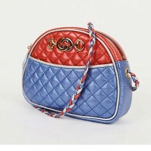 Gucci trapuntata metallic camera bag / crossbody